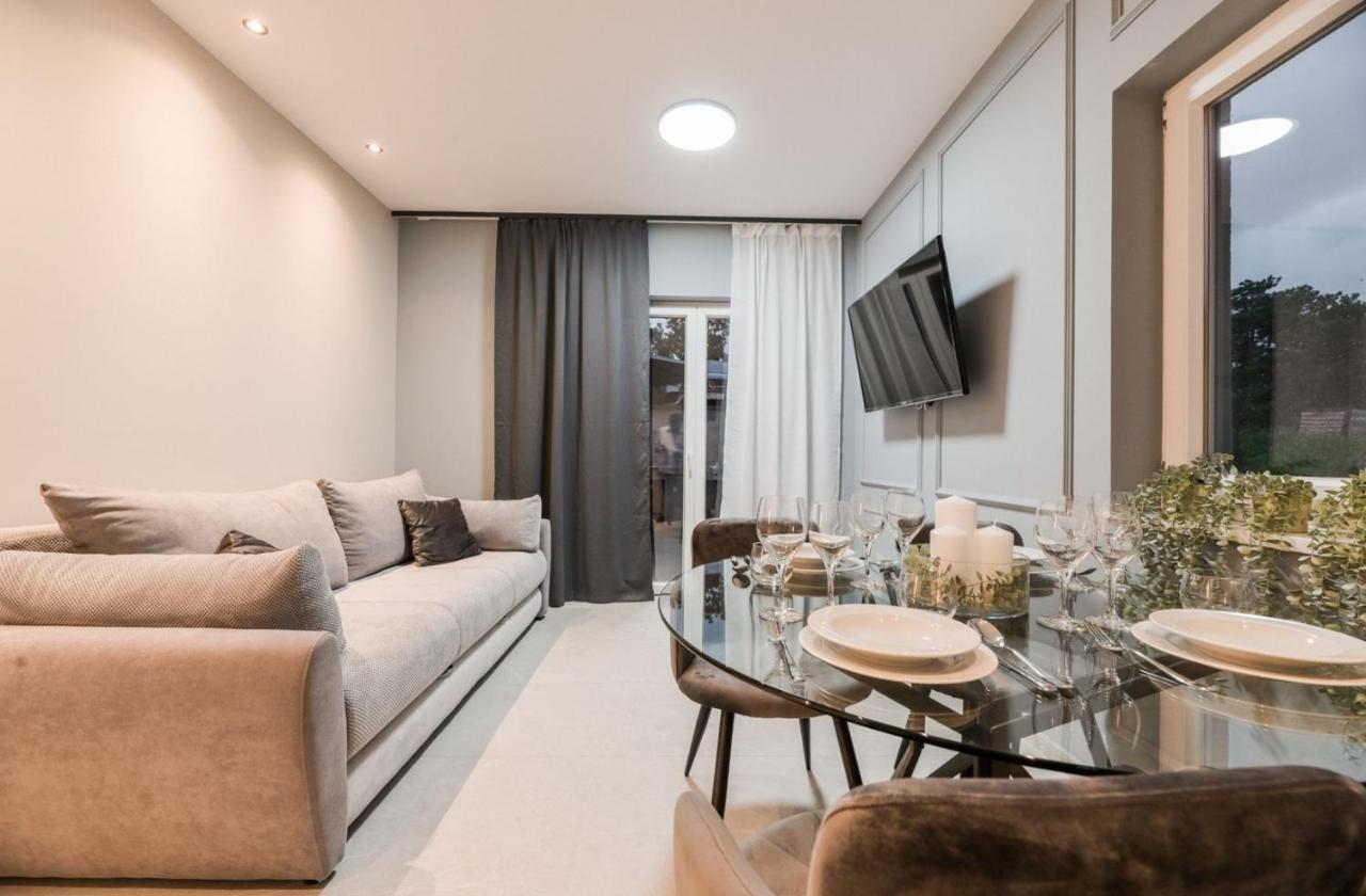 Luxury Apartments Villa Lacrima Šilo Εξωτερικό φωτογραφία